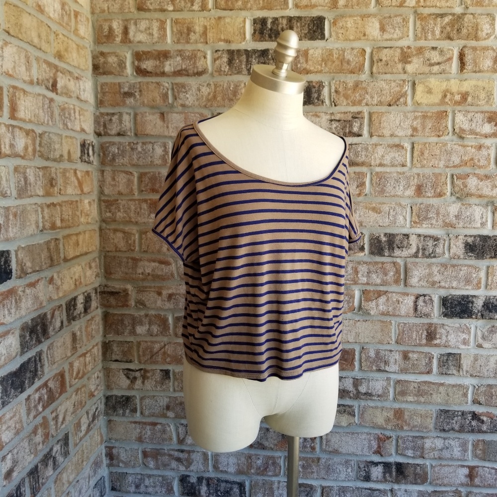 Sans Souci ripped top (M) - Picture 2 of 4